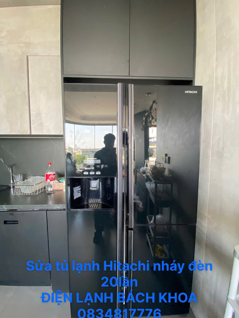 Tủ lạnh Hitachi nháy đèn 20 lần