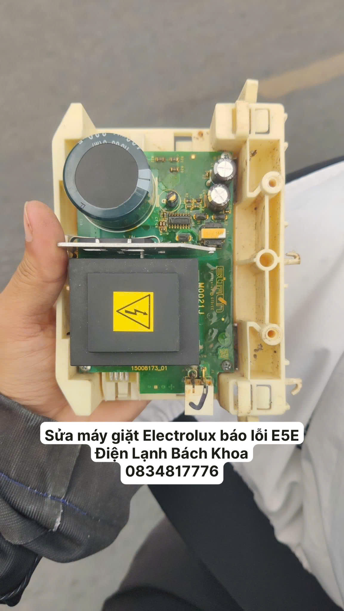 Sửa máy giặt Electrolux báo lỗi E5E