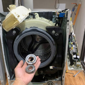 Sửa máy giặt Samsung kêu to - 083.481.7776