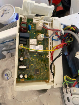 Máy giặt Xiaomi báo lỗi E8 3 Sửa máy giặt Xiaomi báo lỗi E8 - 083.481.7776