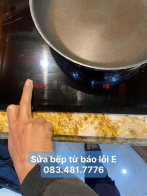 Sửa bếp từ Bosch báo lỗi E - 083.481.7776