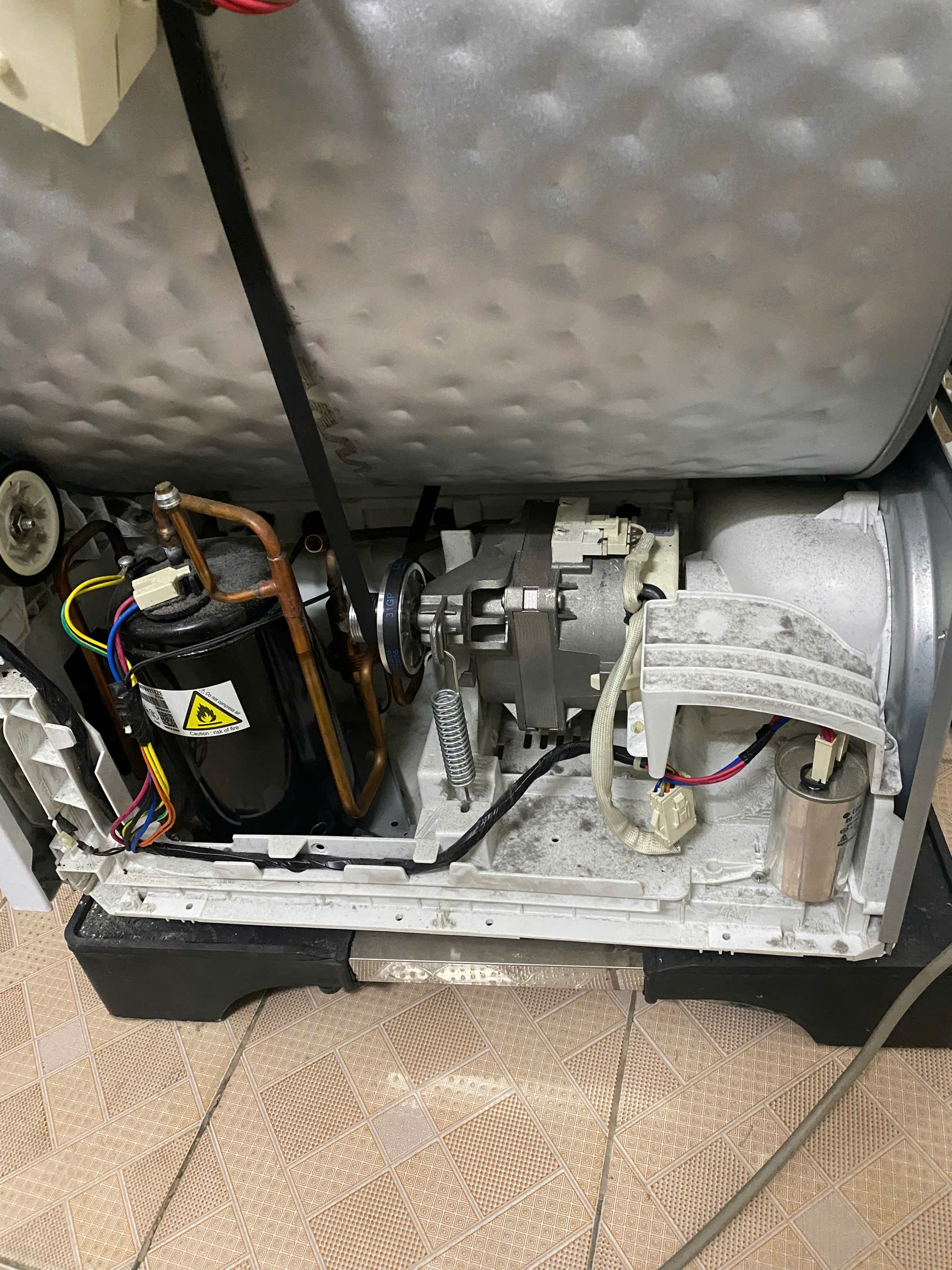 Máy Sấy Coex Không Nóng: Nguyên Nhân & Cách Khắc Phục Nhanh 100% Hiệu Quả 3 Máy Sấy Coex Không Nóng – Nguyên Nhân & Cách Khắc Phục Triệt Để 100%