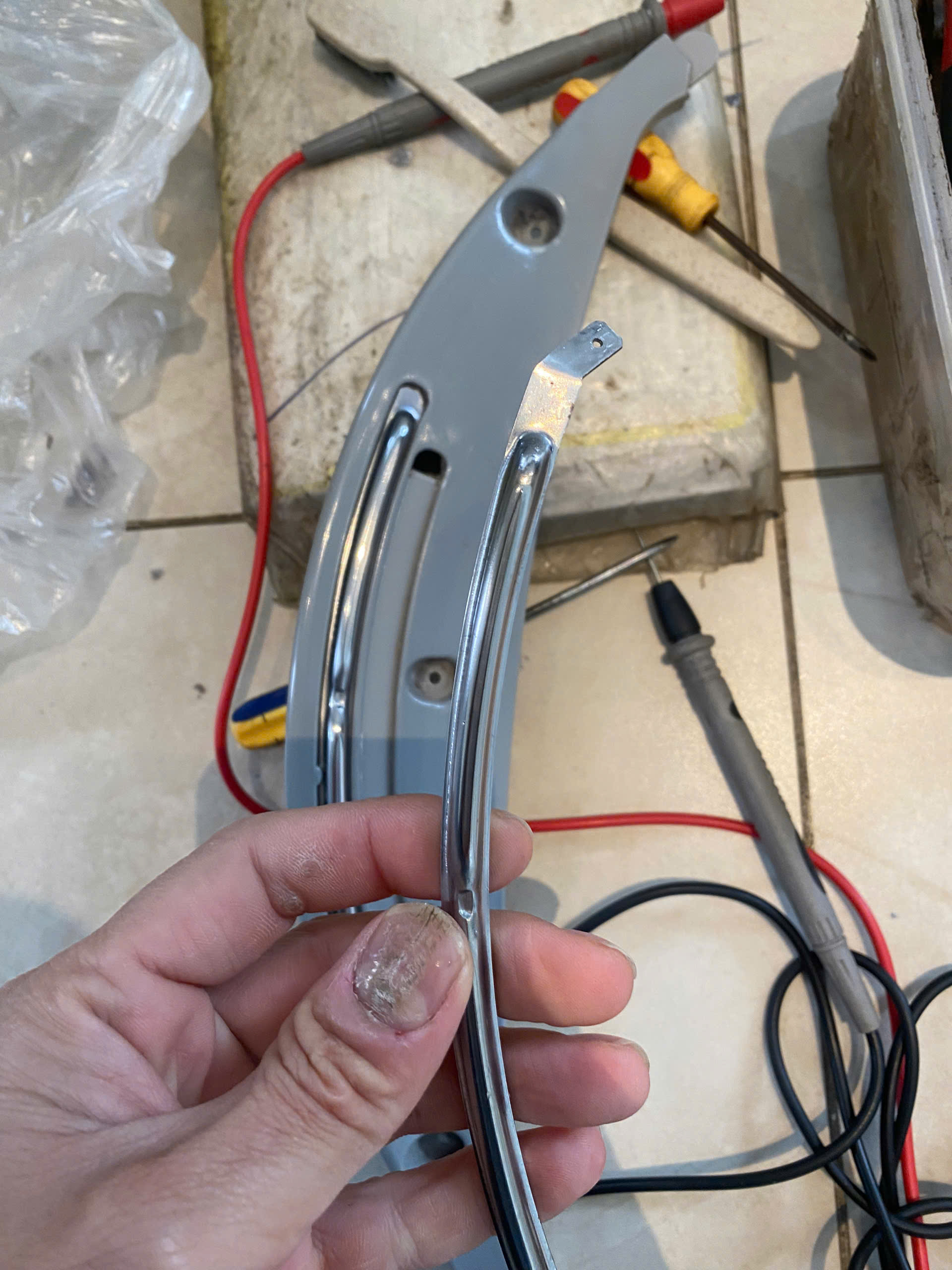 Máy Sấy Coex Không Nóng: Nguyên Nhân & Cách Khắc Phục Nhanh 100% Hiệu Quả 2 Máy Sấy Coex Không Nóng – Nguyên Nhân & Cách Khắc Phục Triệt Để 100%