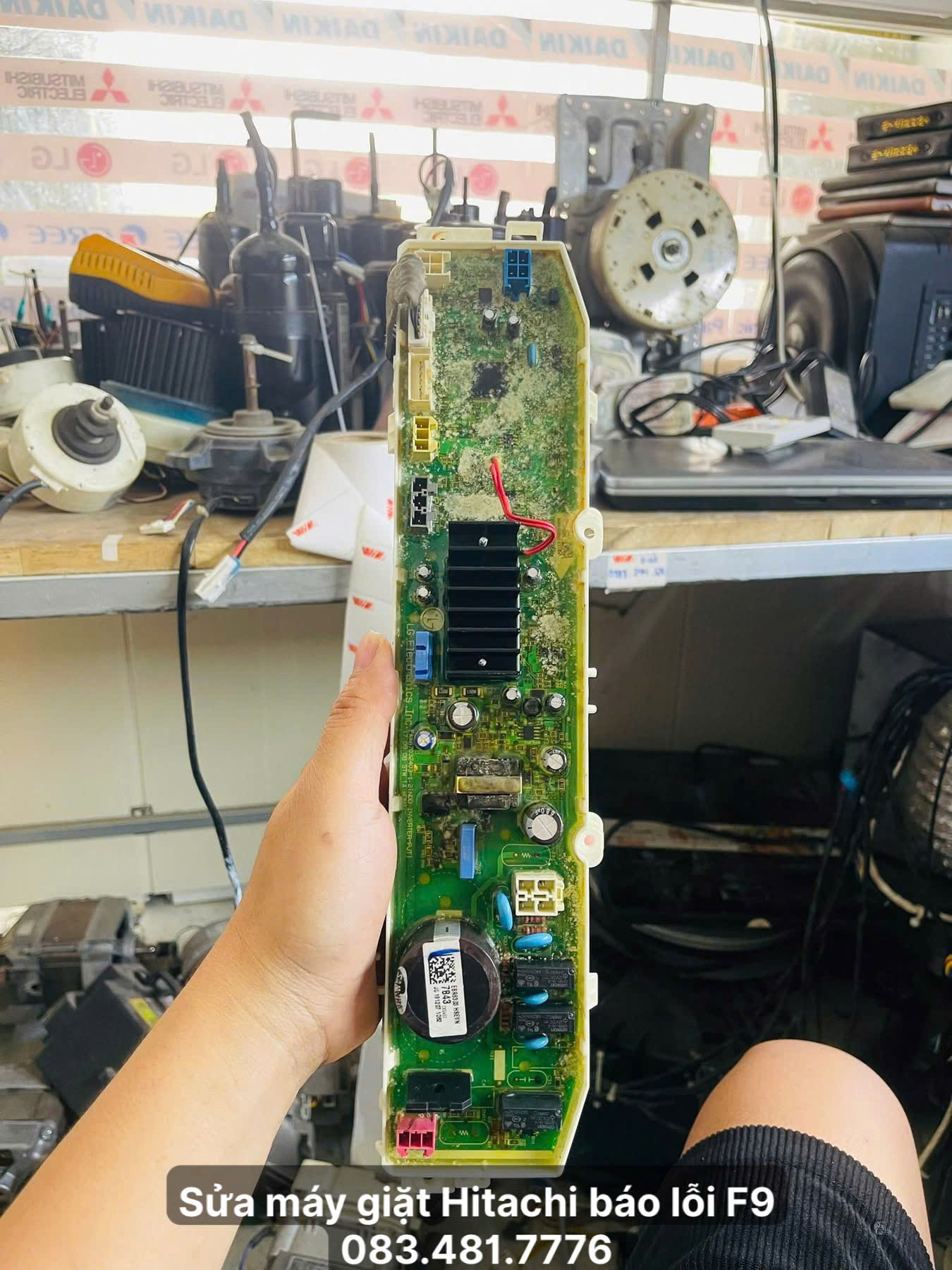 Máy Giặt Hitachi Báo Lỗi F9 Là Gì? Nguyên Nhân Và Cách Sửa Nhanh Tại Nhà