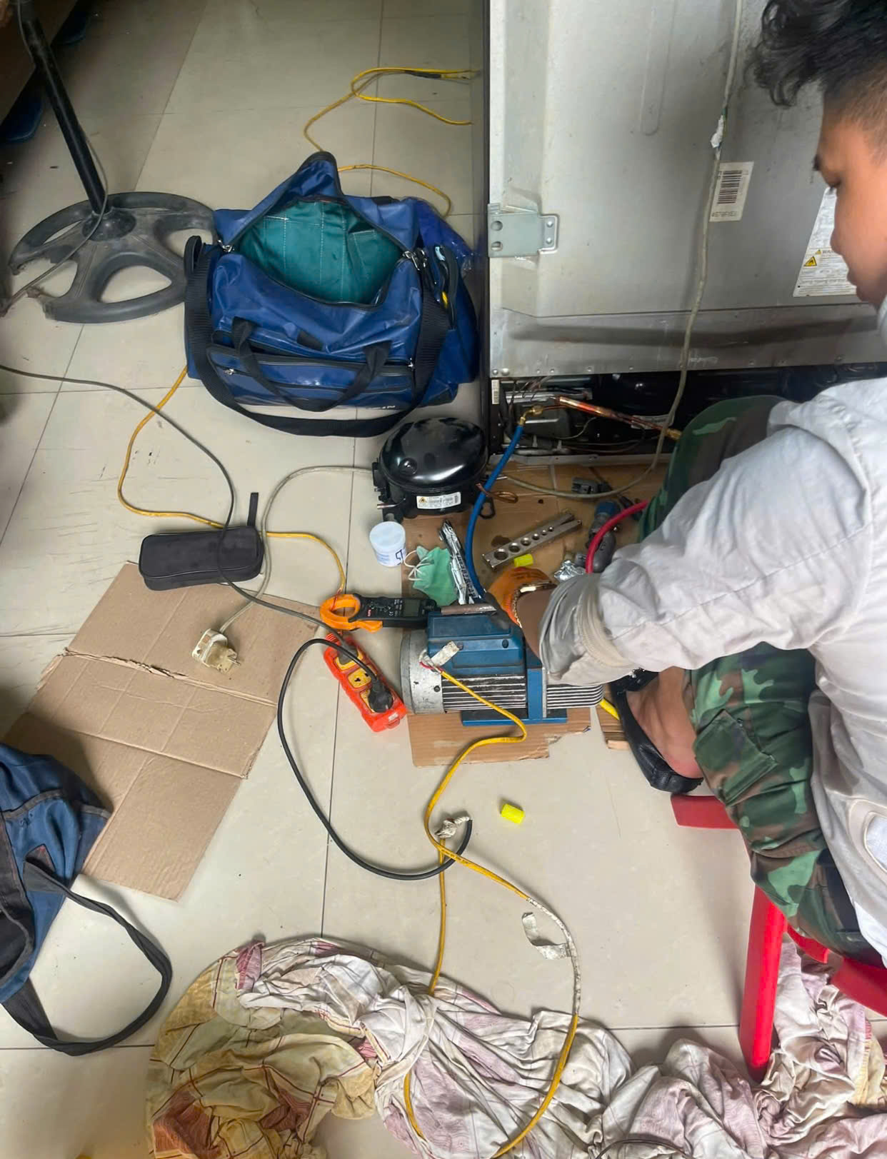 Thợ nạp gas tủ lạnh tại nhà Hạ Đình