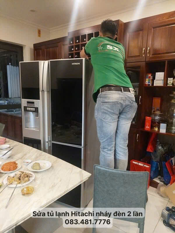 Tủ lạnh Hitachi nháy đèn 2 lần ? Nguyên nhân và Cách xử lí hiệu quả tại nhà