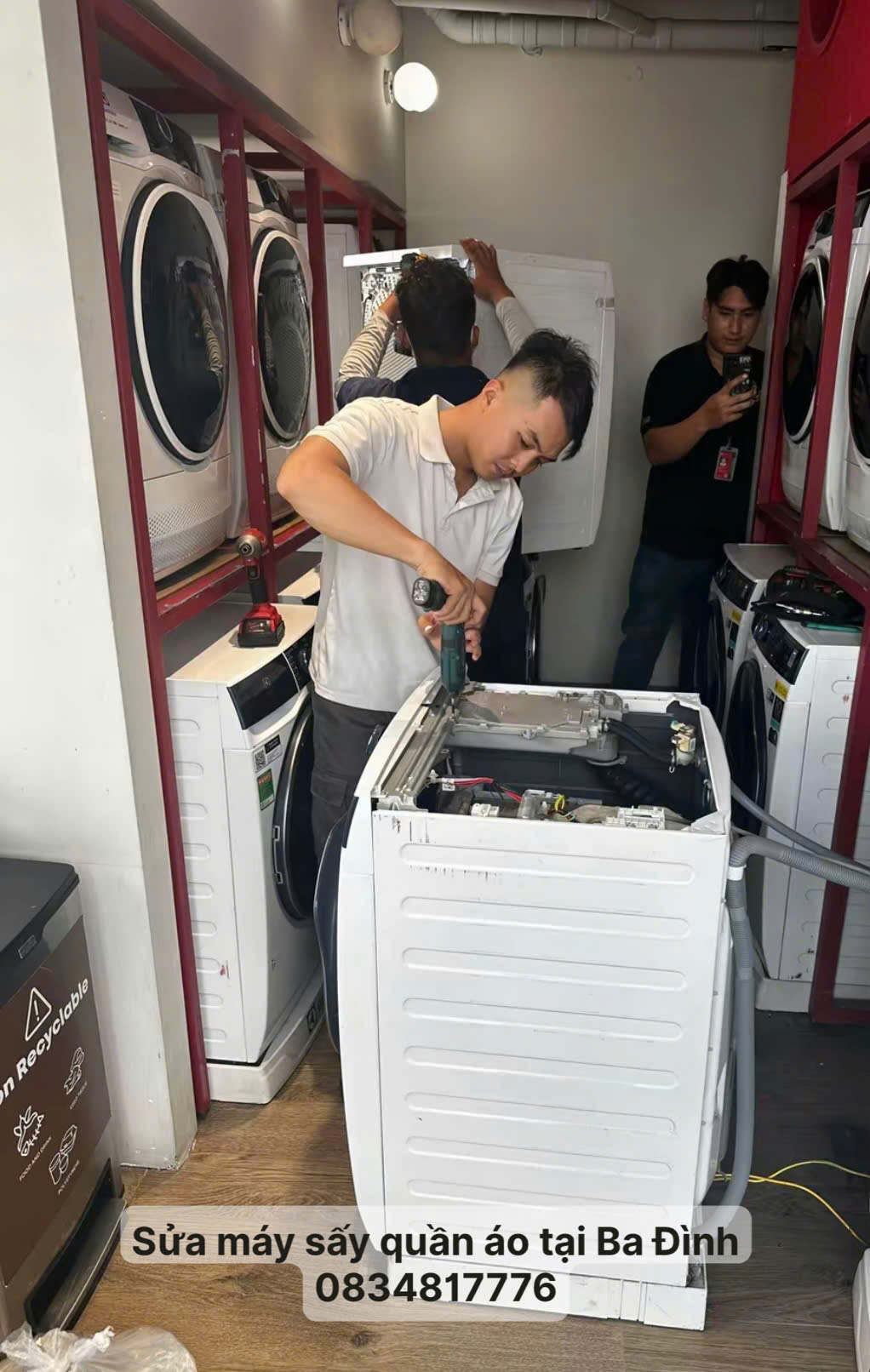 Sửa Máy Sấy Quần Áo Tại Ba Đình Nhanh Chóng, Có Mặt Tận Nhà 2 Thợ sửa máy sấy quần áo tại nhà Ba Đình