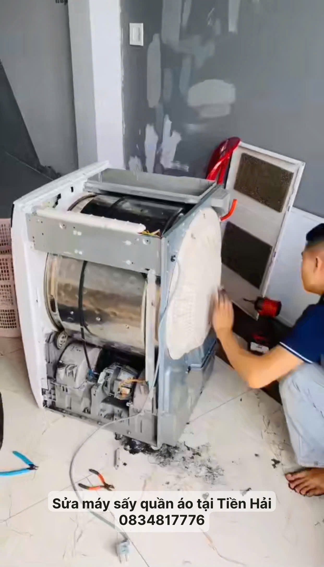 Sửa máy sấy quần áo tại Tiền Hải giá rẻ, Có mặt nhanh chóng 2 Thợ sửa máy sấy quần áo tại nhà Tiền Hải