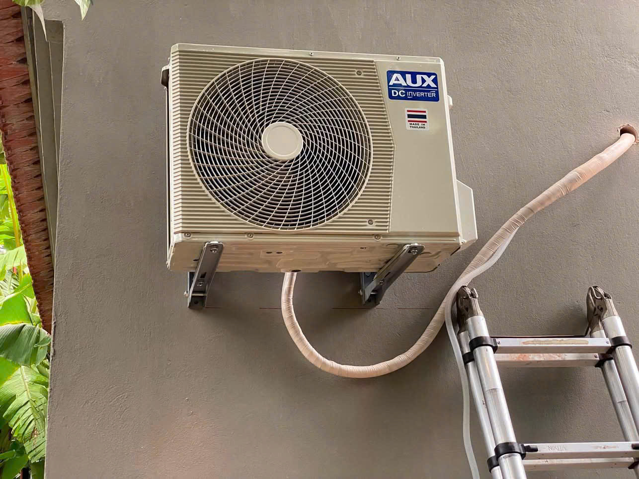 Bảo hành điều hòa AUX tại Hà Nội nhanh chóng.