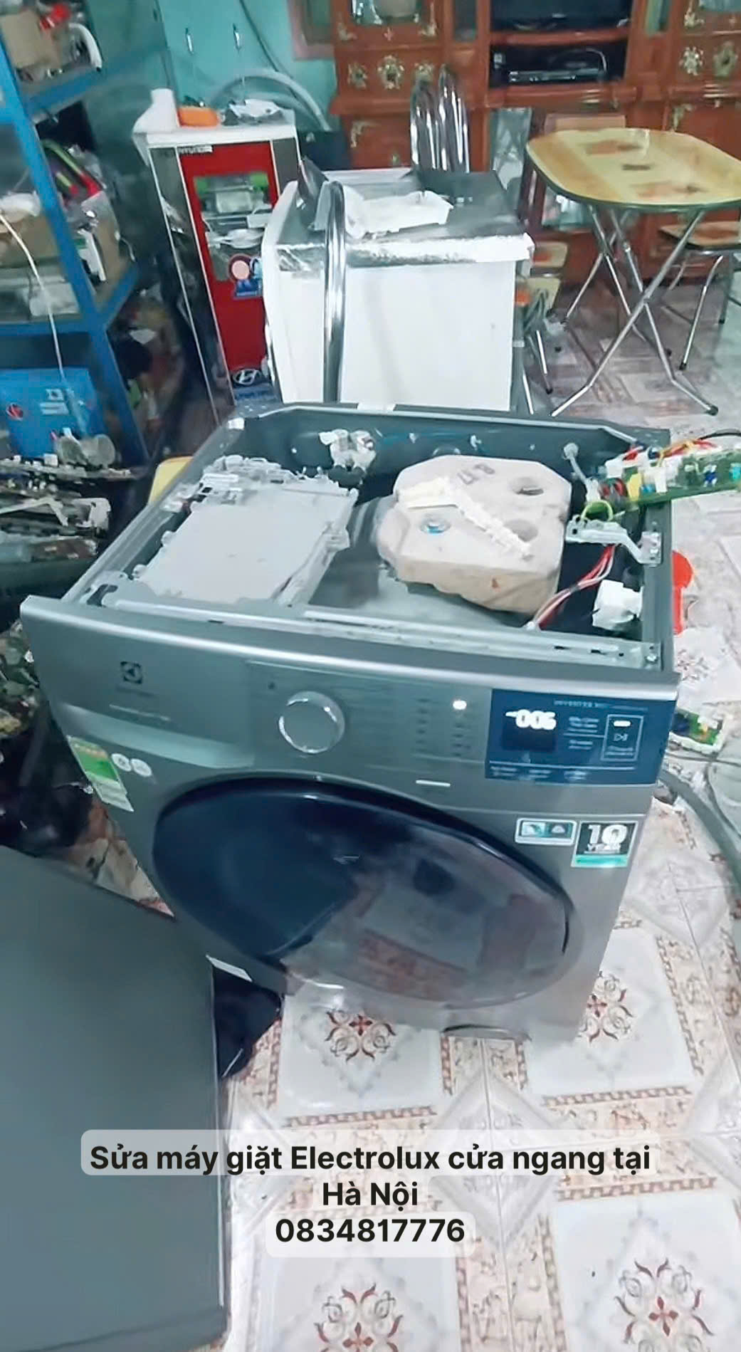 Sửa máy giặt Electrolux cửa ngang tại nhà Hà Nội.