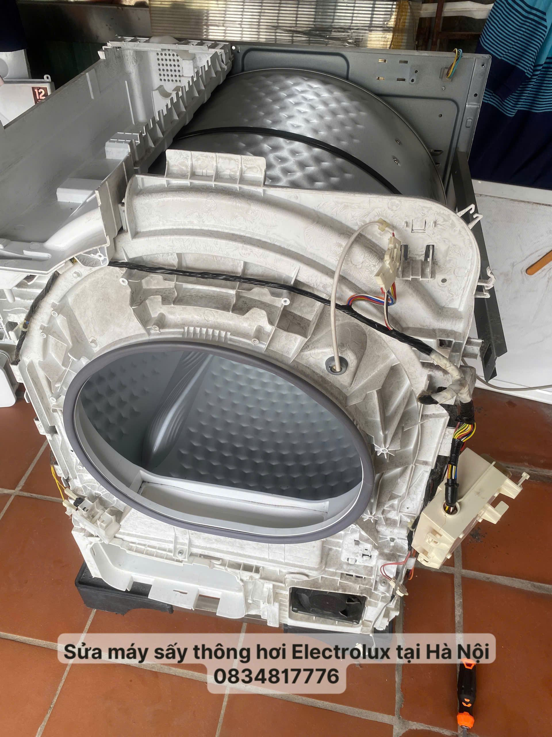 Sửa máy sấy Electrolux thông hơi nhanh chóng