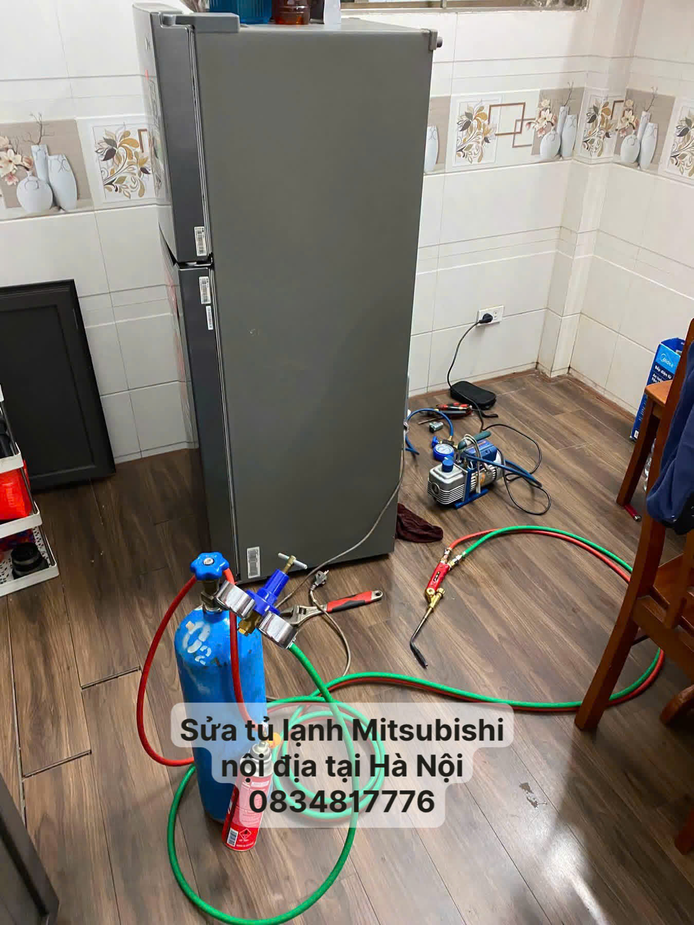 Sửa tủ lạnh Mitsubishi nội địa tại nhà Hà Nội
