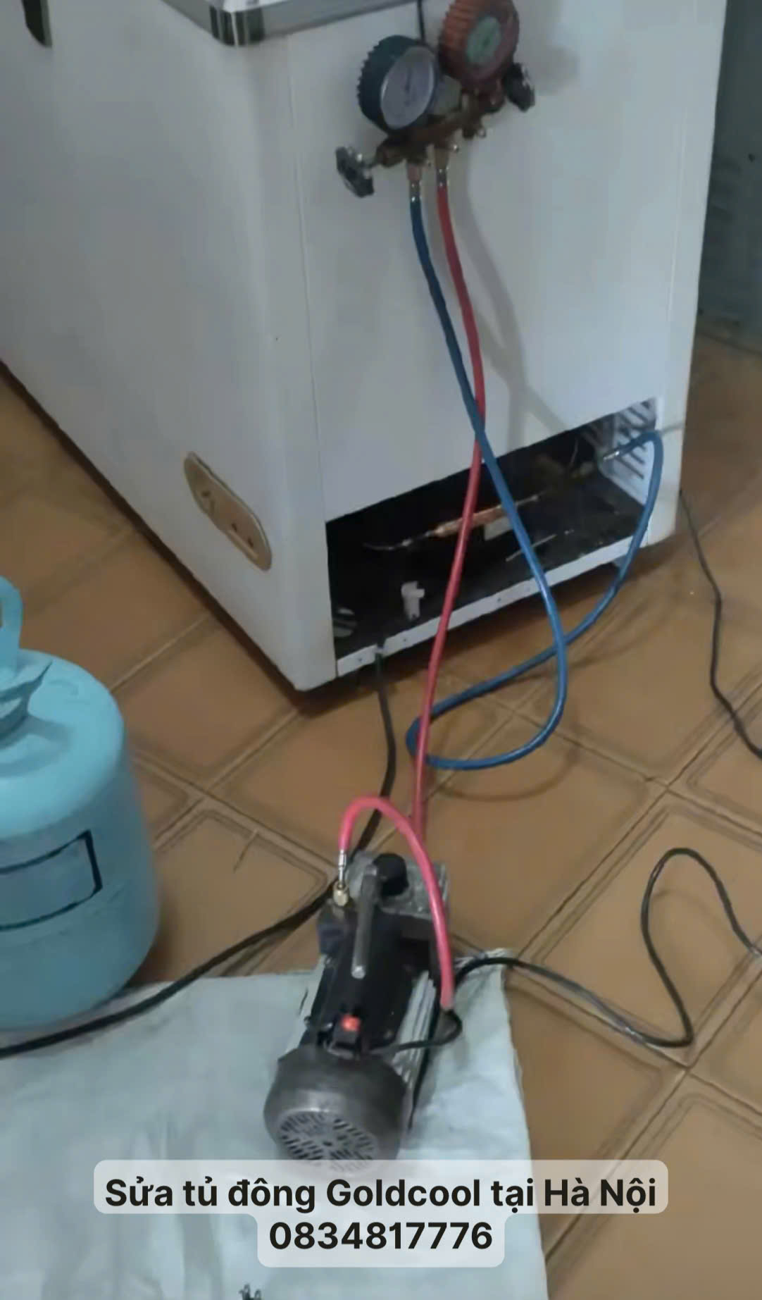 Thợ sửa tủ đông Goldcool tại Hà Nội chuyên nghiệp.